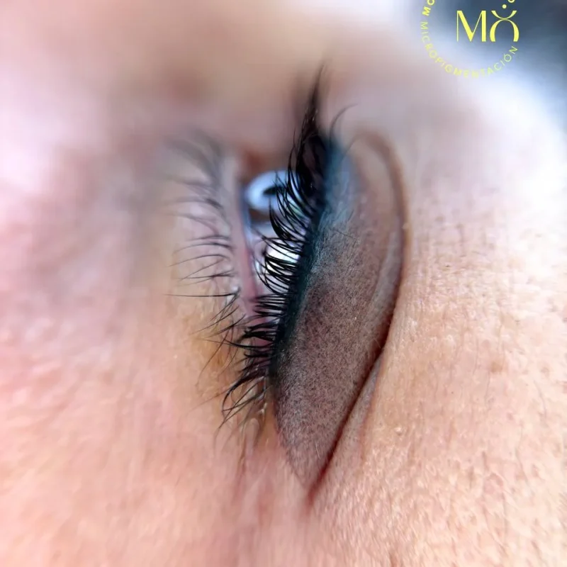 tatuaje-de-delineado-de-ojos-antes-despues