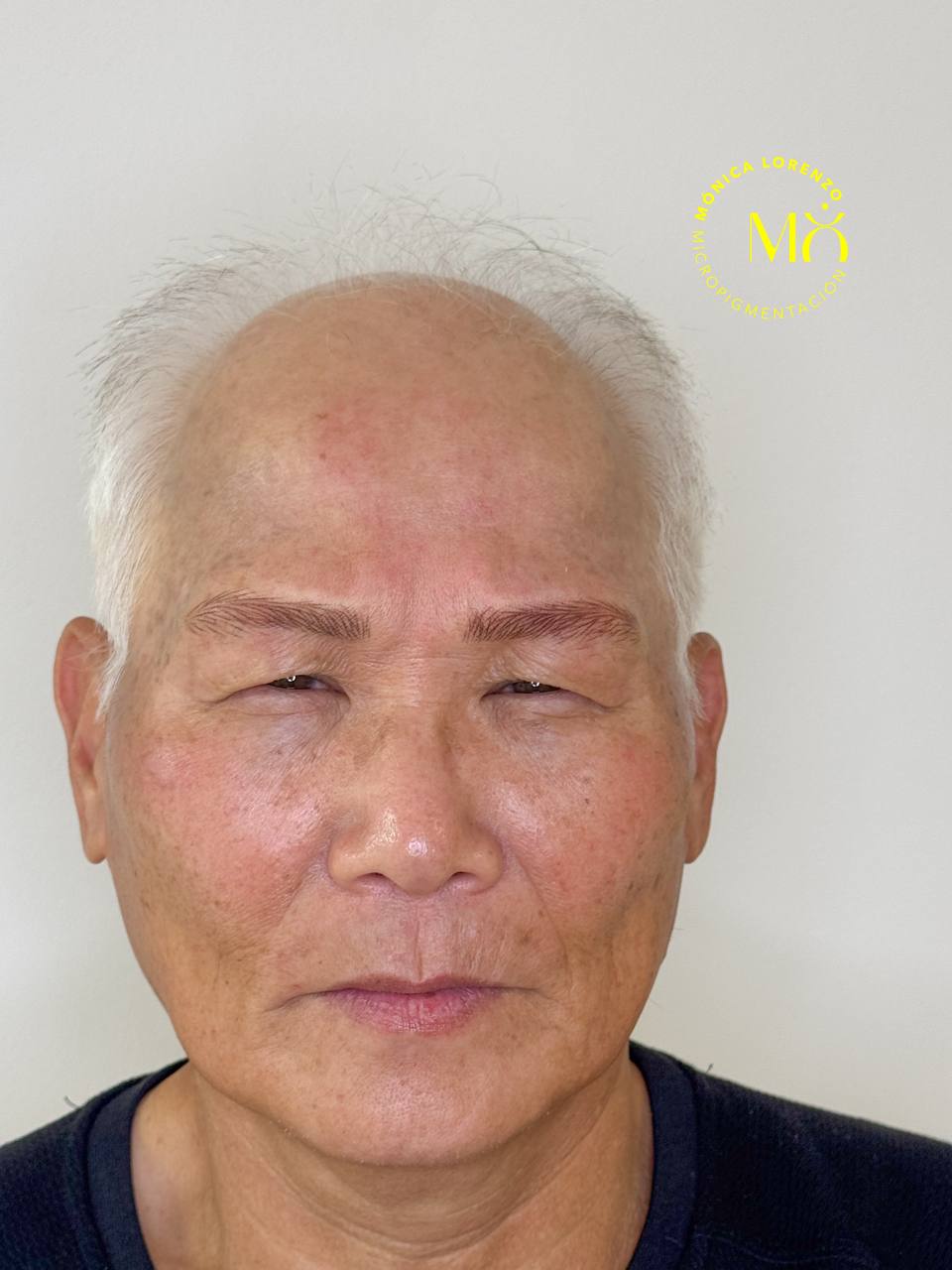 micropigmentación de cejas en hombre